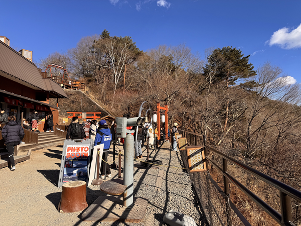 河口湖天上山公園、たぬき茶屋。