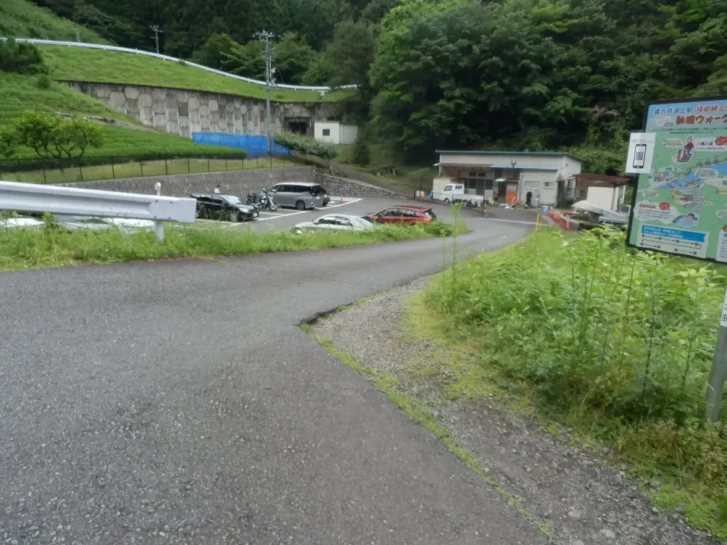 奥大井湖上駅へ行く駐車場
